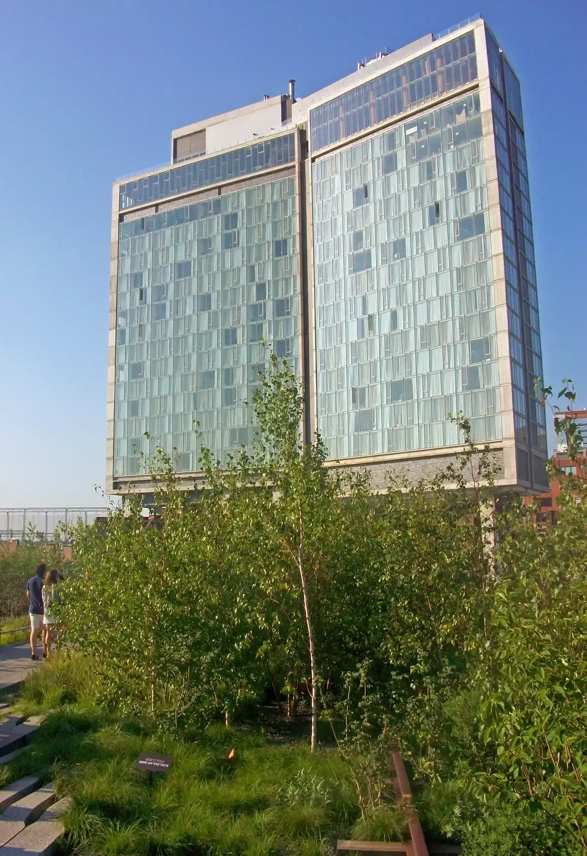 Chelsea, a base for a New York architecture tour