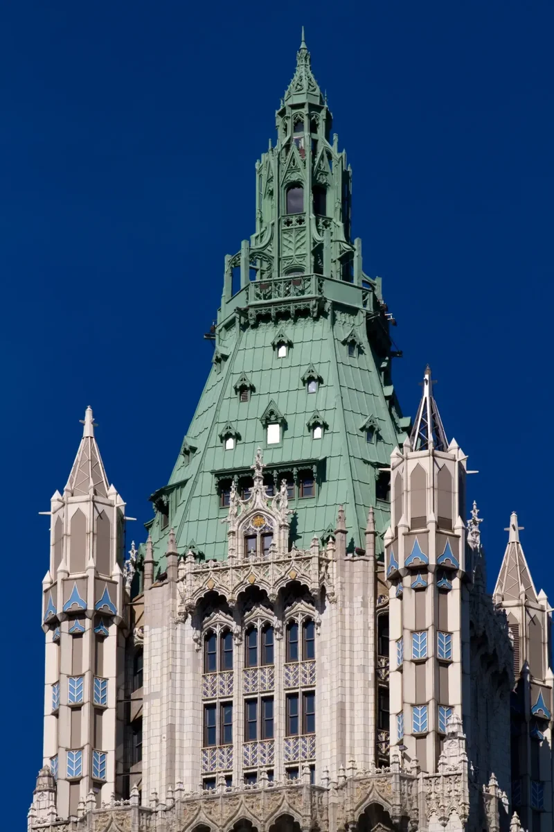 The copper-green crown of the Woolworth Building, a stop on a New York architecture tour